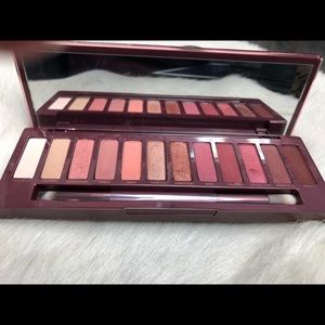 Naked Cherry Urban Decay